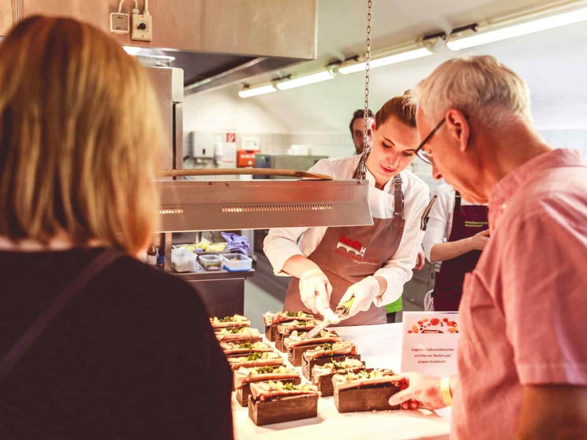 Küchenparty in der Schlossweinstube Schloss Heidelberg Essen gehen Heidelberg