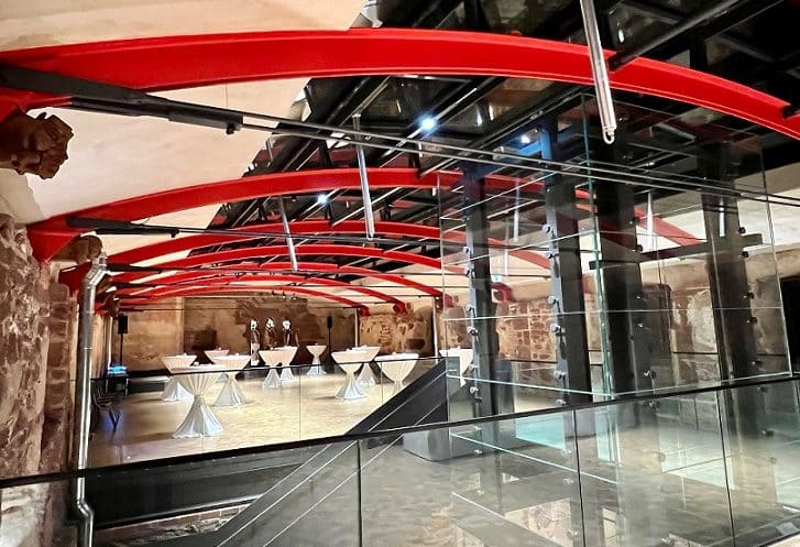 Eventlocation Heidelberg Gläserner Saalbau Location für Tagungen Freie Trauungen Empfang Schloss Heidelberg