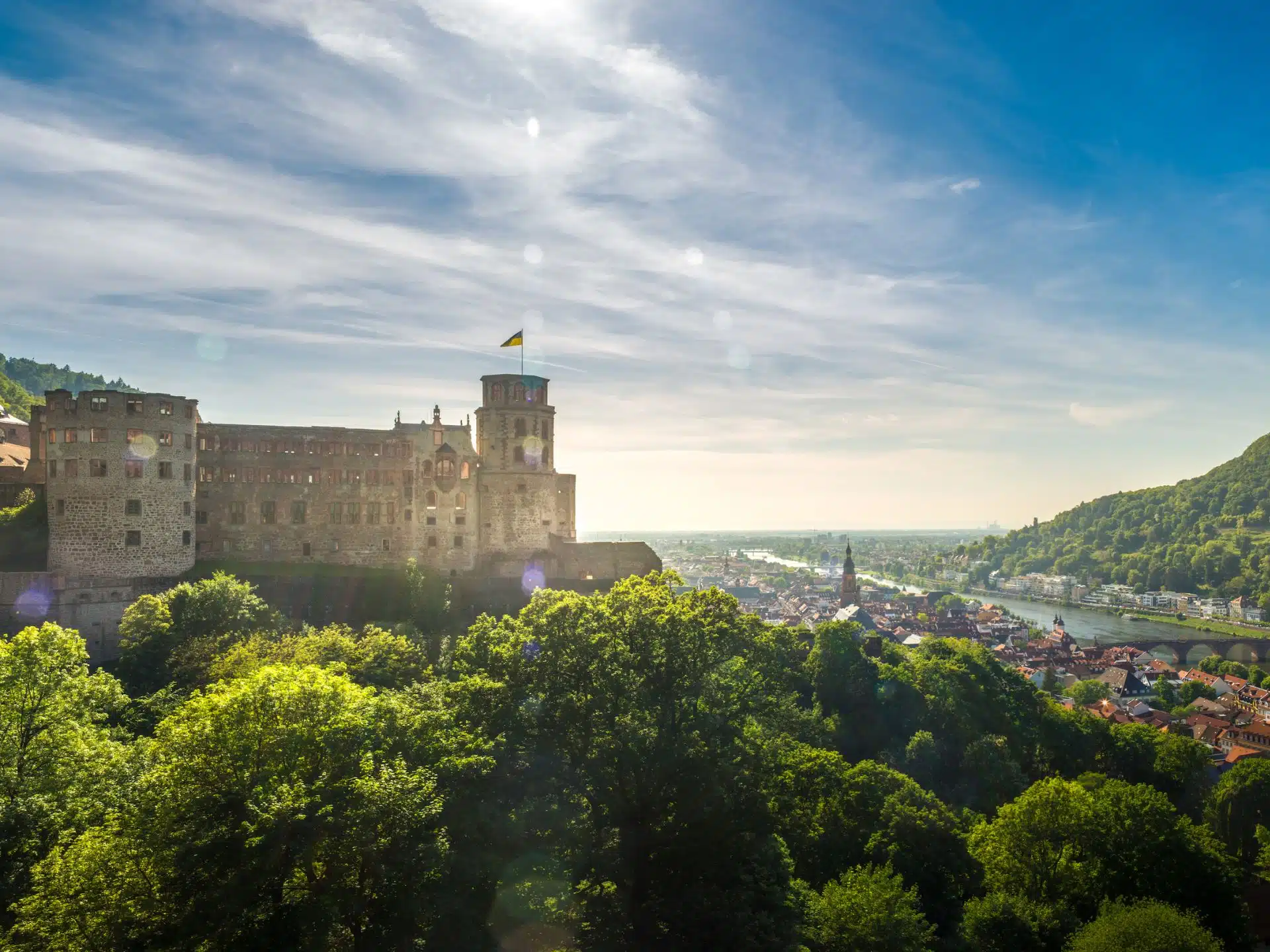 Schloss im Frühling